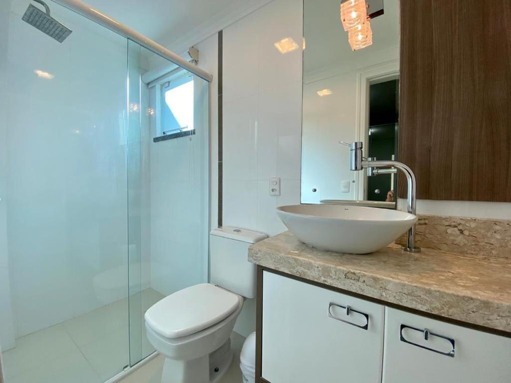 Apartamento para 5 pessoas na Praia de 4 ilhas. Bombinhas Exterior foto